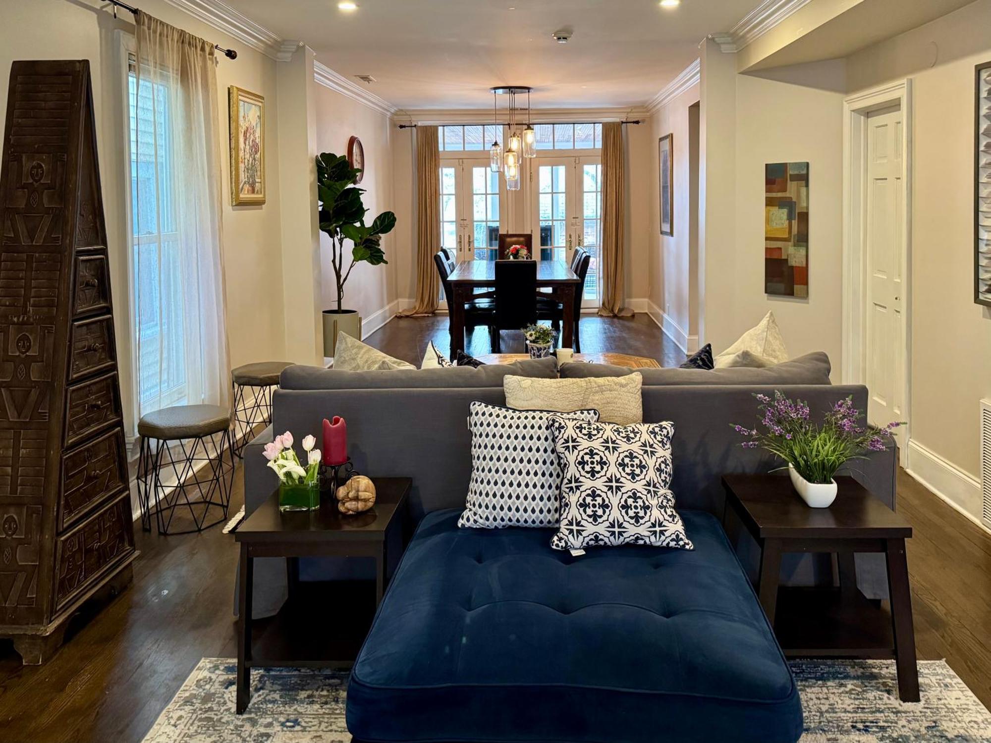 שיקגו 3 Bedroom Spacious Home In Ideal Location W Free Parking Back Yard Pets Welcome מראה חיצוני תמונה