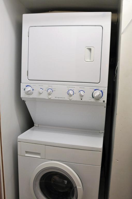 שיקגו 3 Bedroom Spacious Home In Ideal Location W Free Parking Back Yard Pets Welcome מראה חיצוני תמונה