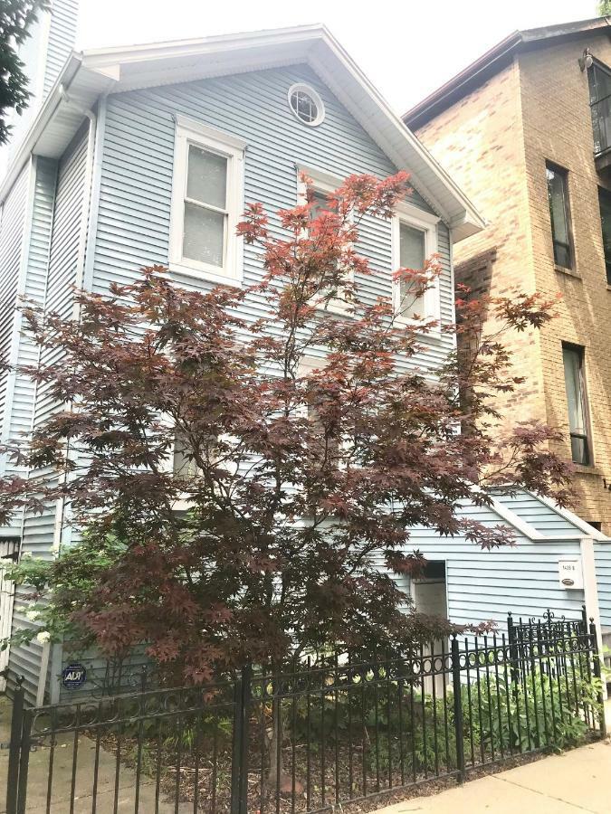 שיקגו 3 Bedroom Spacious Home In Ideal Location W Free Parking Back Yard Pets Welcome מראה חיצוני תמונה